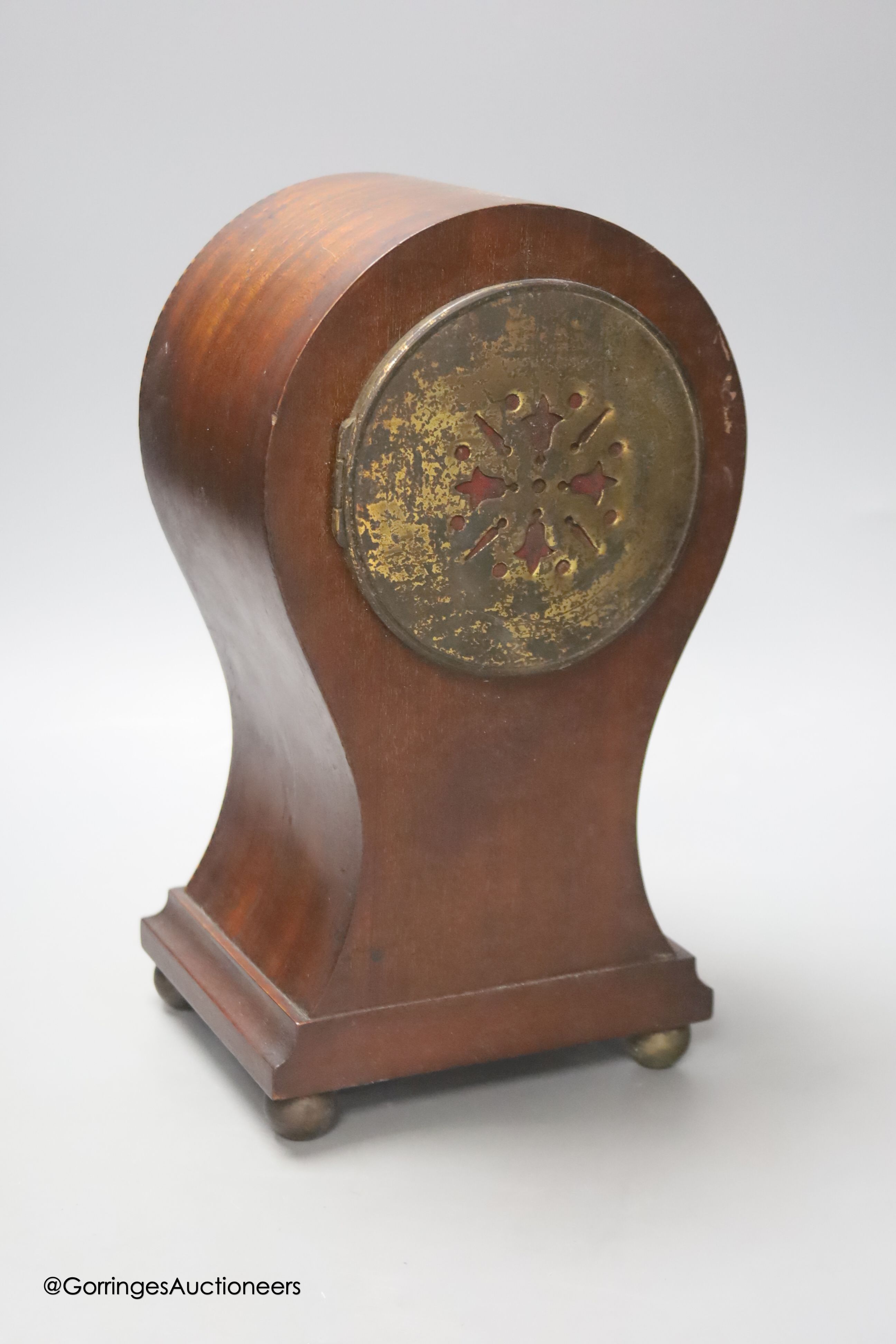 An Edwardian inlaid mantel clock, height 29cm, French drum movement
